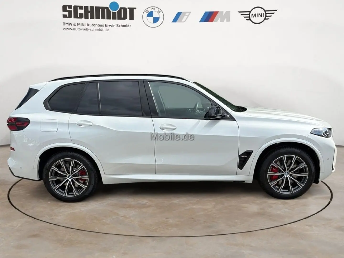 X5 M60i