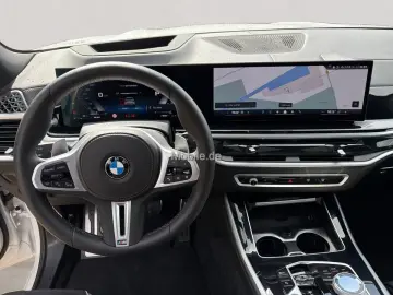 X5 M60i
