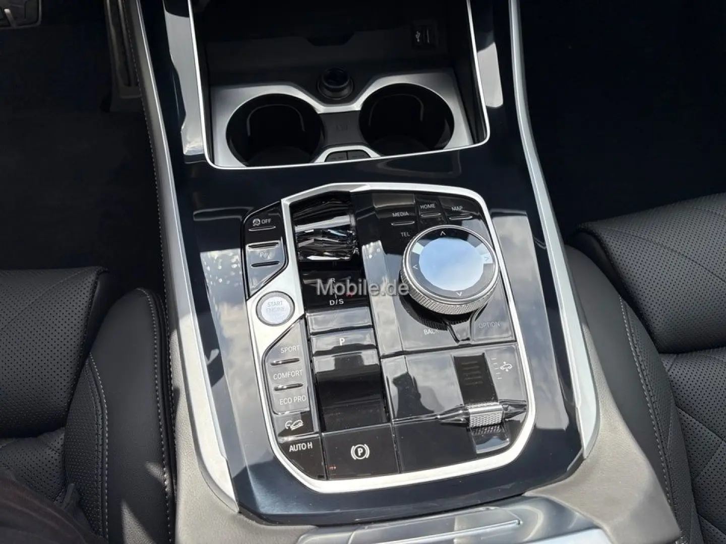 X5 M60i