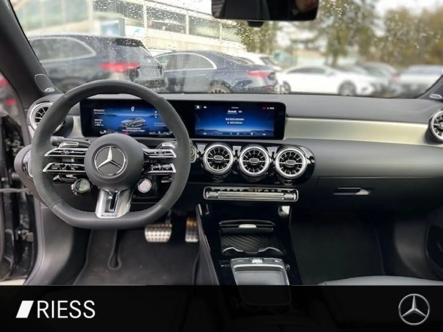 CLA 45 AMG S 4M +Cp Aero Plus Distr Perf Sitze H