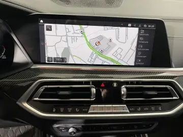 BMW X5 xDrive40d M Masaj pentru încălzire