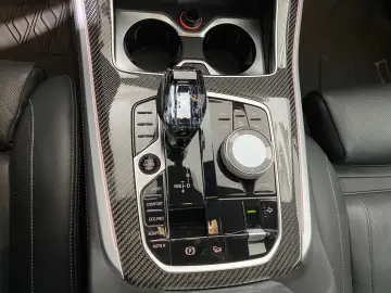 BMW X5 xDrive40d M Masaj pentru încălzire