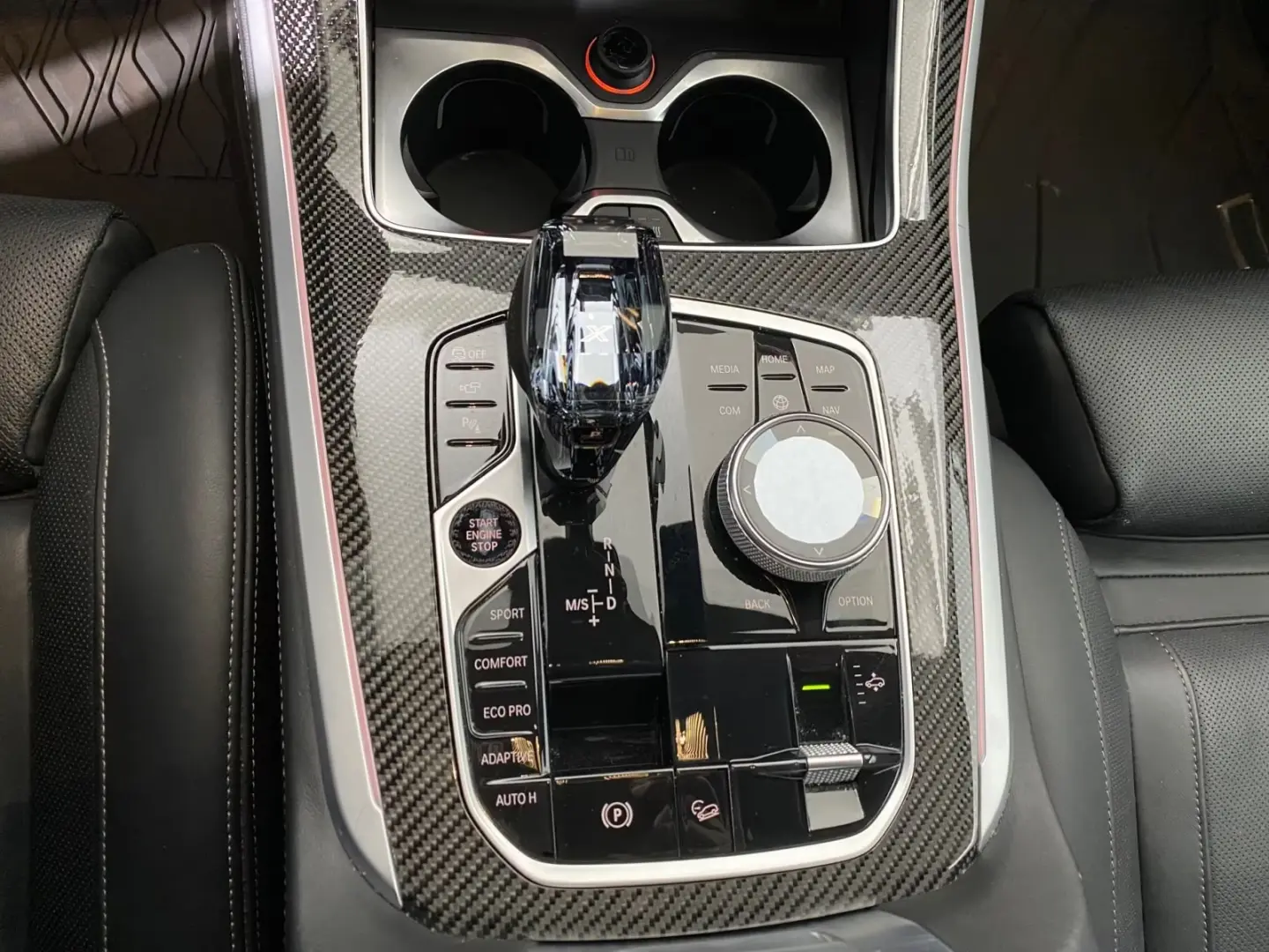 BMW X5 xDrive40d M Masaj pentru încălzire