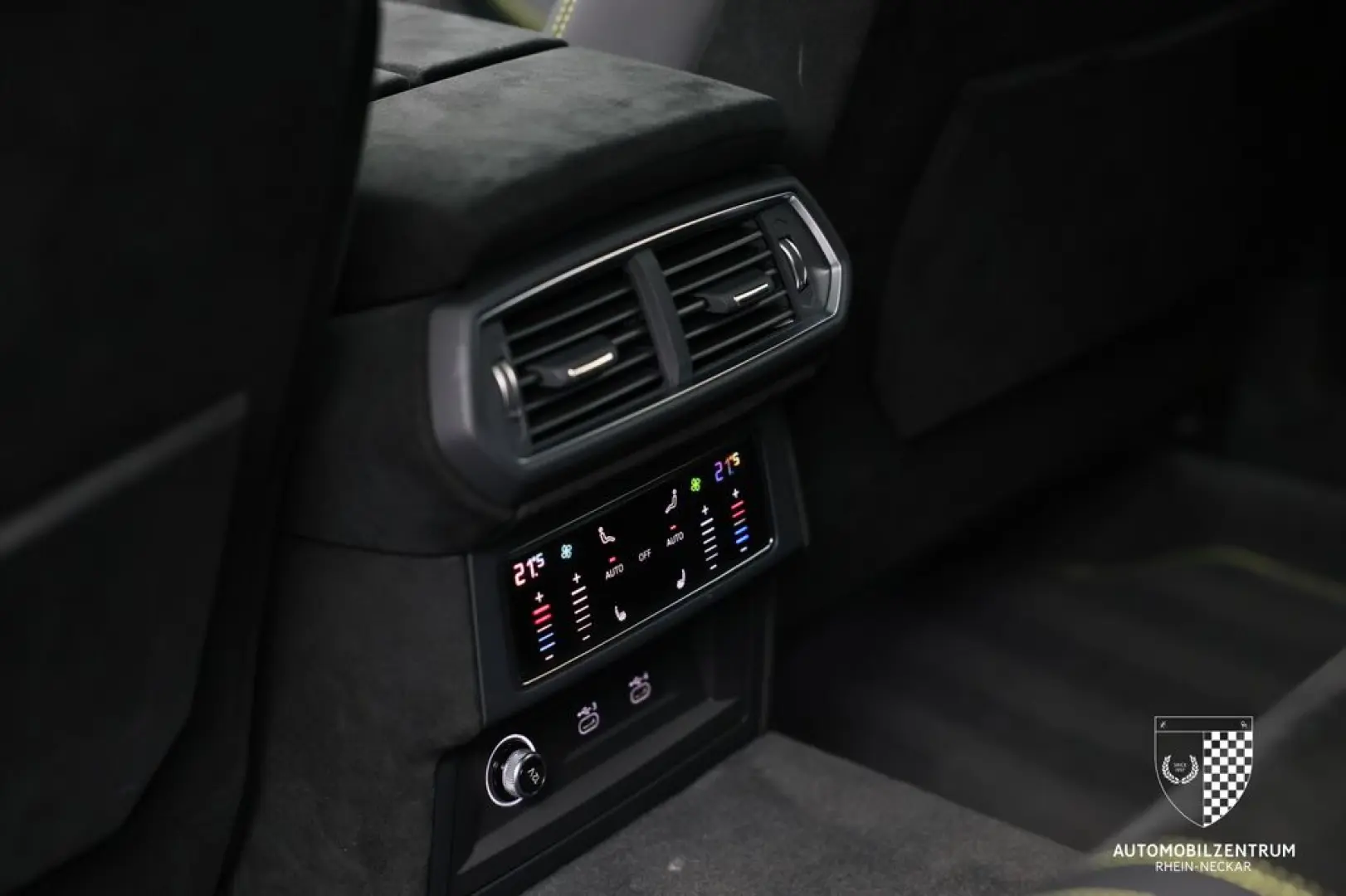 Lamborghini Urus Performante FullCarbon/FullADAS/RearSeat/23