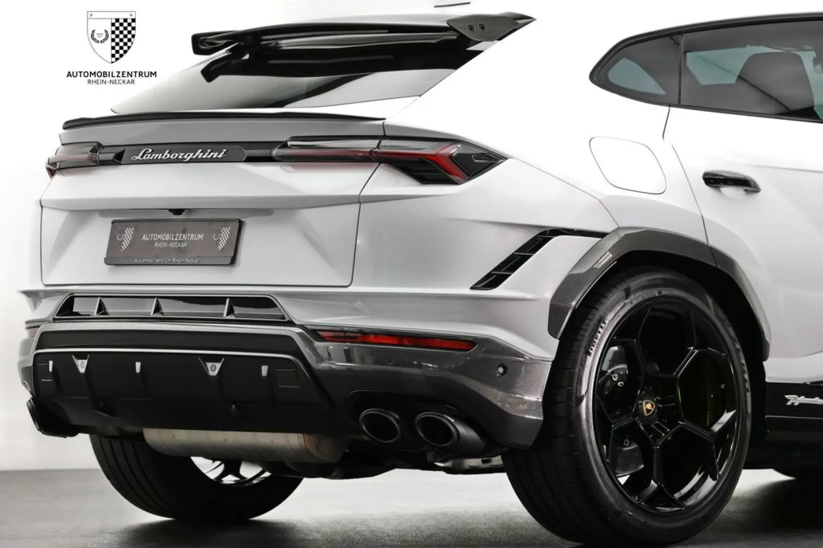 Lamborghini Urus Performante FullCarbon/FullADAS/RearSeat/23