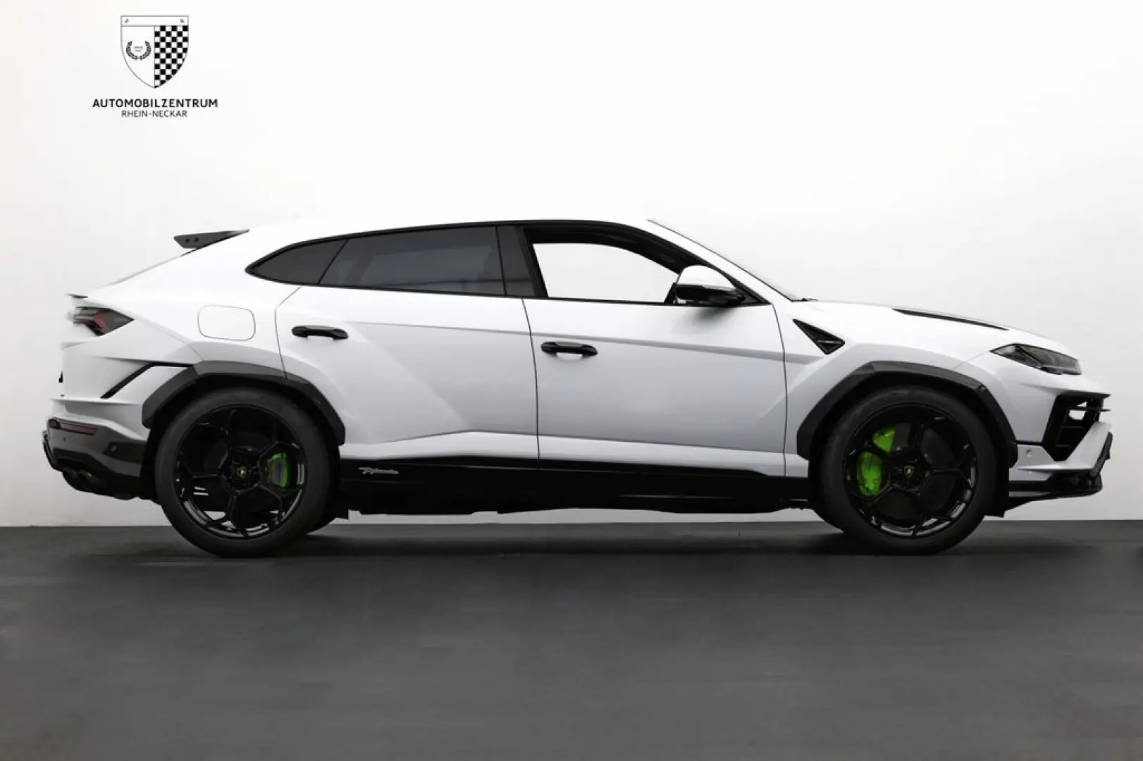 Lamborghini Urus Performante FullCarbon/FullADAS/RearSeat/23