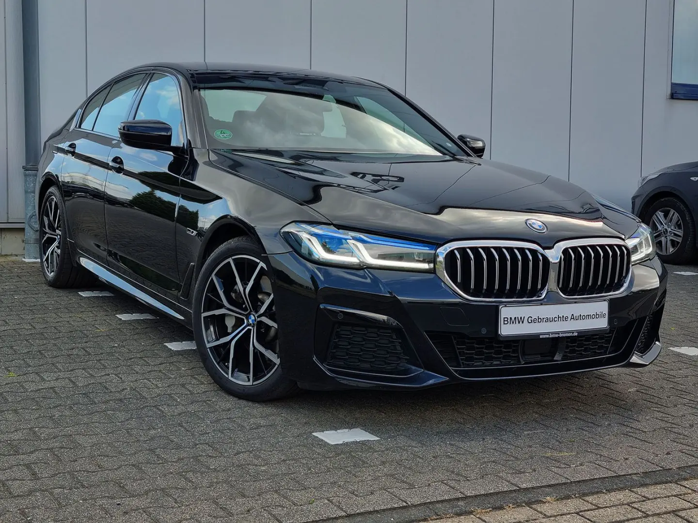 530e xDrive M-SPORT~HEAD-UP~LASER~DR.ASS.PRO~19