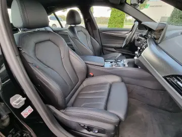 530e xDrive M-SPORT~HEAD-UP~LASER~DR.ASS.PRO~19