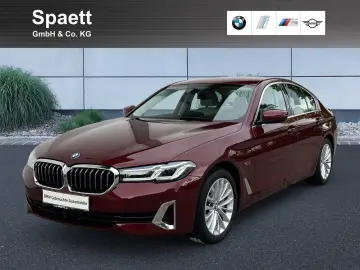 530e xDrive Limousine Head-Up Laser RFK