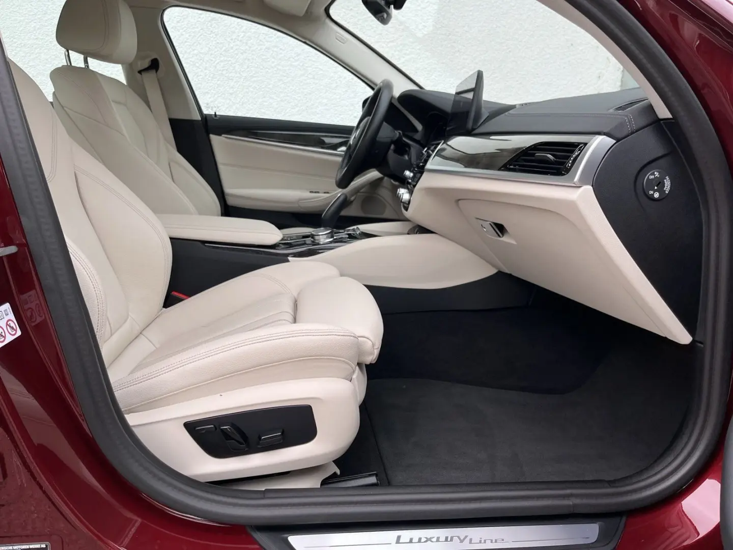 530e xDrive Limousine Head-Up Laser RFK