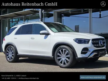 GLE300d 4M STANDHZG+AHK PANO+AIRMATIC+HUD+BURMES