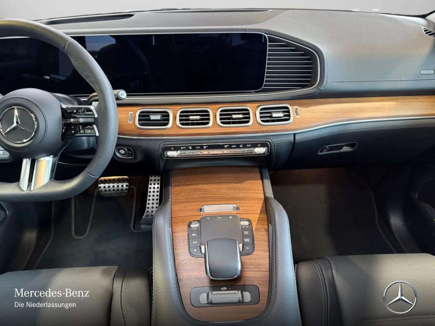 GLE 300 d 4M AMG Premium/Pano/Night/Burm/Multibe