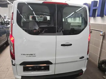 Transit Custom 2.0 TDCi Trend L2 9-Sitze Navi