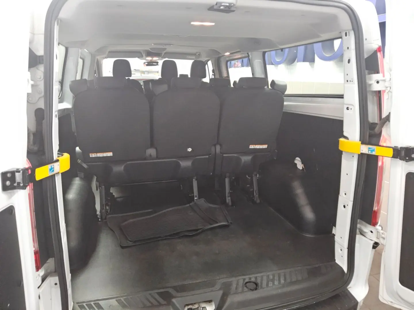 Transit Custom 2.0 TDCi Trend L2 9-Sitze Navi