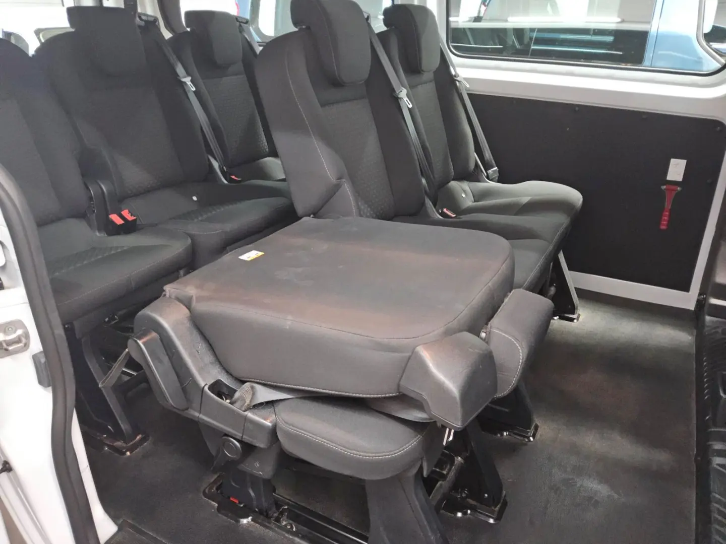 Transit Custom 2.0 TDCi Trend L2 9-Sitze Navi
