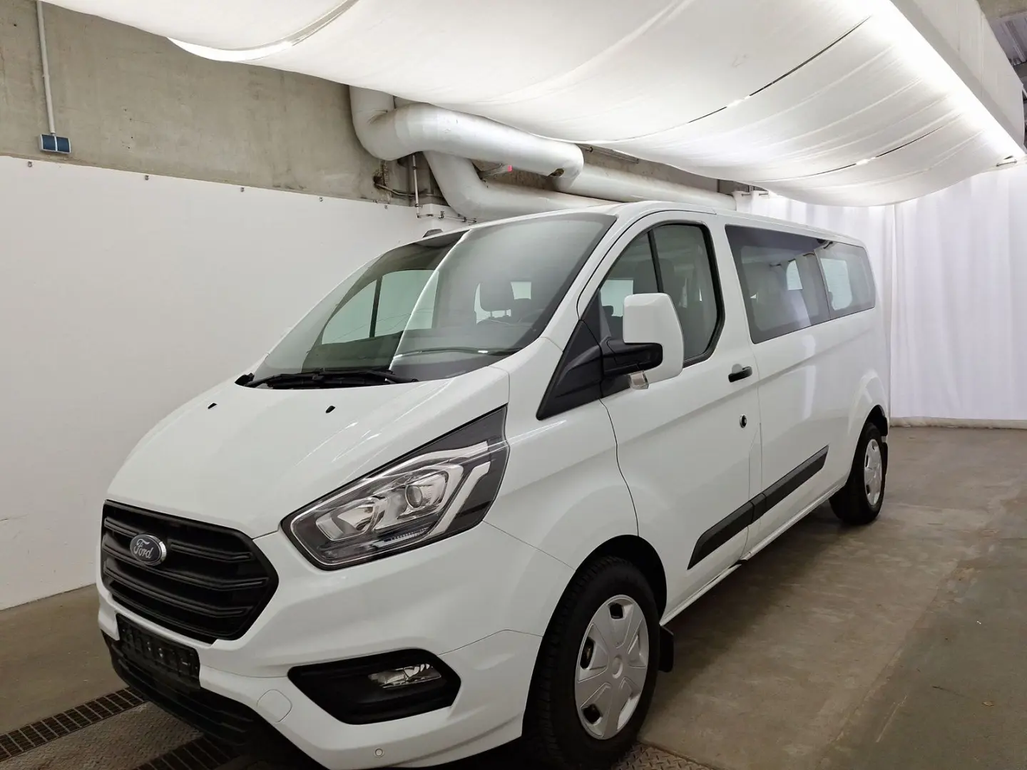 Transit Custom Kombi 340 L2 Trend 9-Sitzer Navi