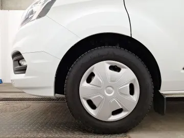 Transit Custom Kombi 340 L2 Trend 9-Sitzer Navi