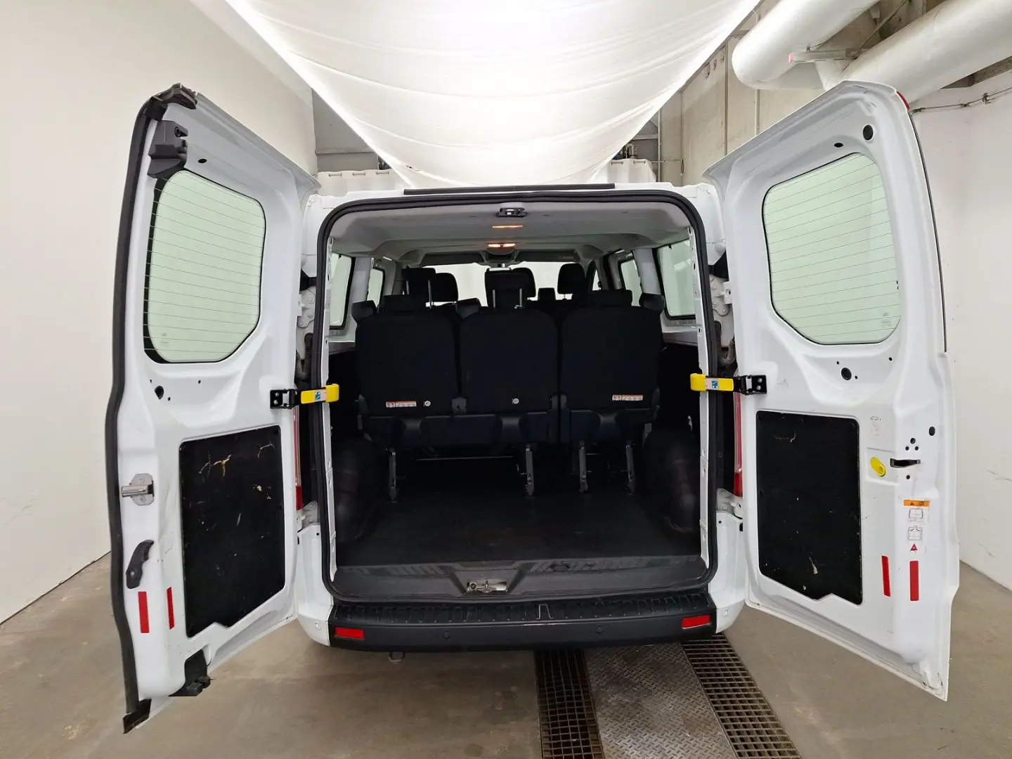 Transit Custom Kombi 340 L2 Trend 9-Sitzer Navi
