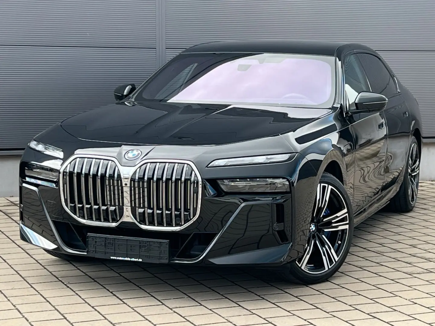 750e Lim xDrive M Sport*Integral*Pano Sky*Lounge