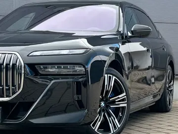 750e Lim xDrive M Sport*Integral*Pano Sky*Lounge