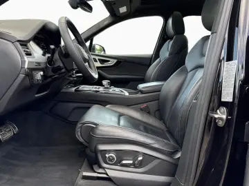 Q7 50 TDI quattro S Line Pano,HuD,AHK,Nachtsicht