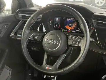 Audi A3 2.0 TDI 2022 S-LINE