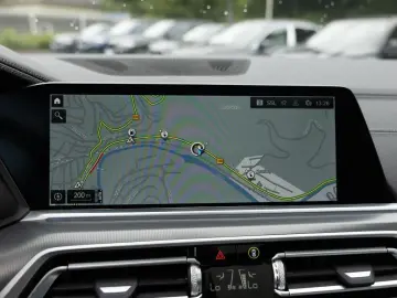 X5 xDrive 45e M-Sport PANO AHK 360° HUD ACC NAVI