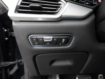 X5 xDrive 45e M-Sport PANO AHK 360° HUD ACC NAVI