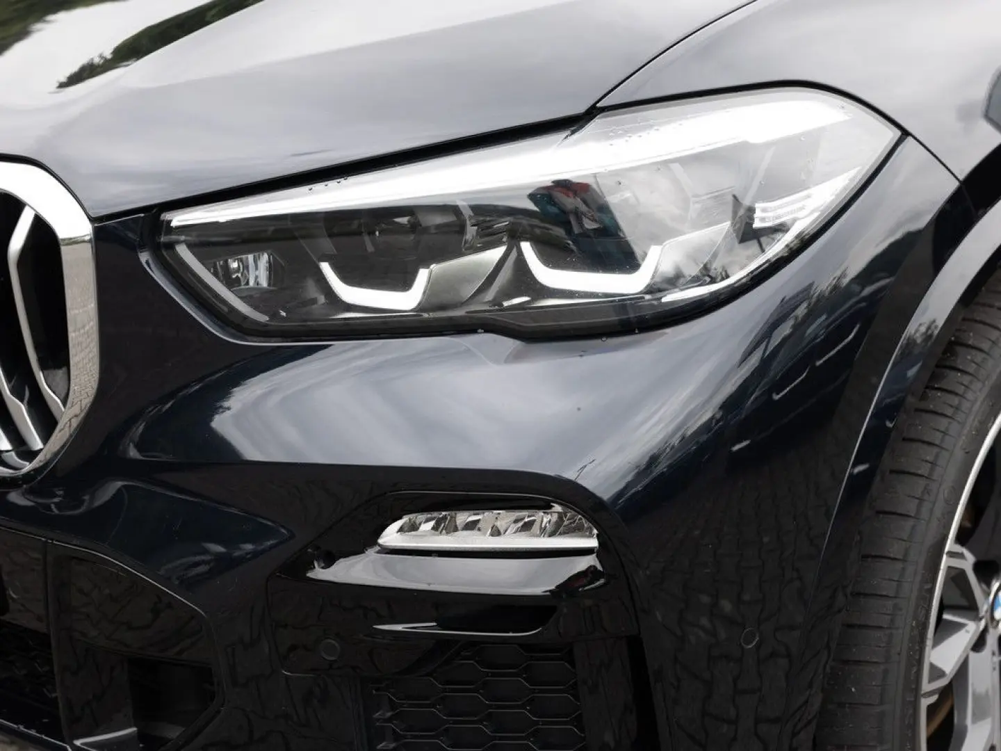 X5 xDrive 45e M-Sport PANO AHK 360° HUD ACC NAVI