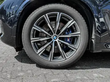 X5 xDrive45e M-SPORT+HUD+ACC+KAMERA+NAVI+LASER