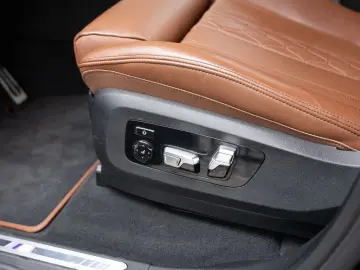 X5 xDrive 45e M-Sport 360° LED ACC W-LAN NAVI