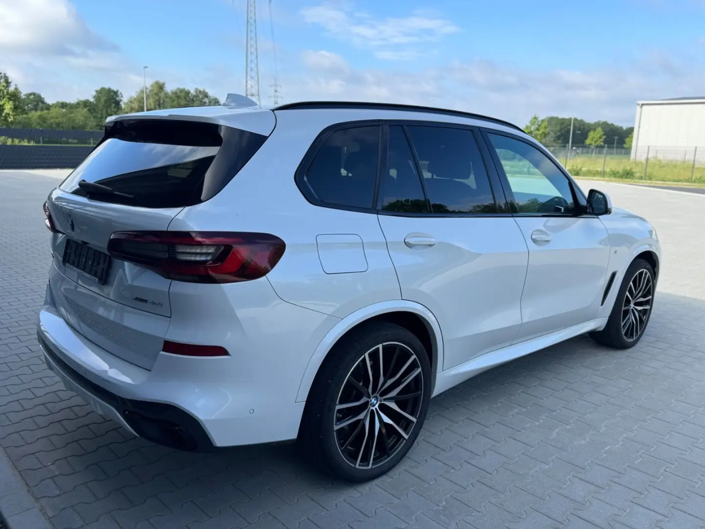 X5 40i M Sport -HUD-ACC-Pano-Softcl-360K-22Zoll