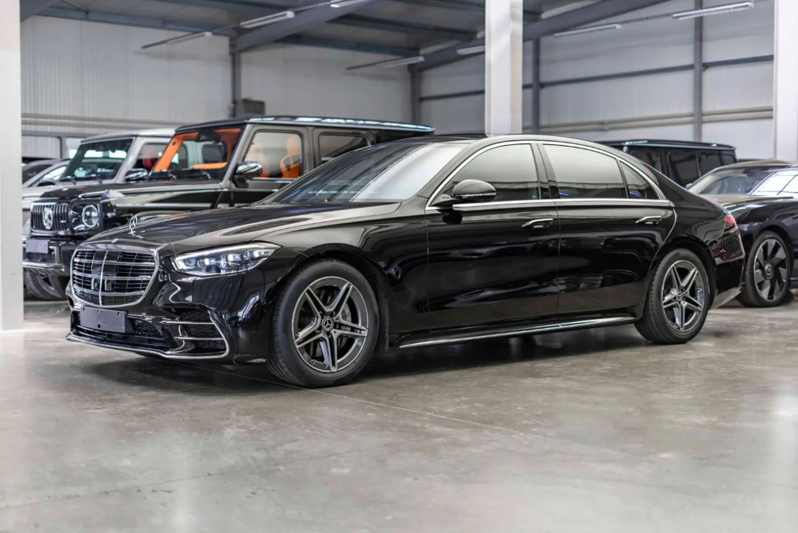 S 450 4M LONG / AMG/ Rear DVD / Rear Axle Steeri
