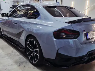 BMW M240i