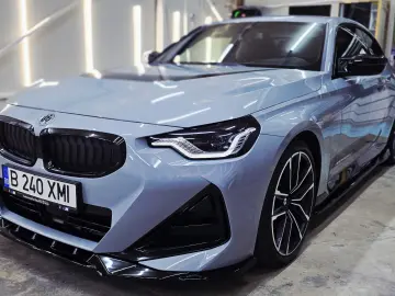 BMW M240i