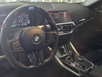 BMW M240i