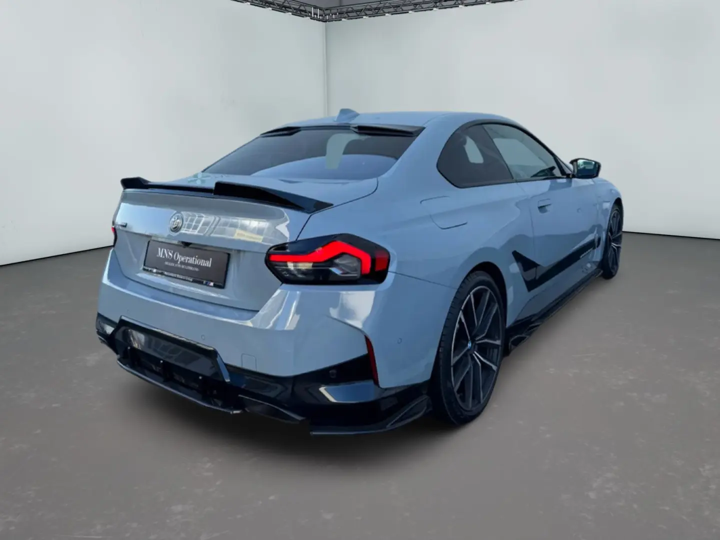 BMW M240i