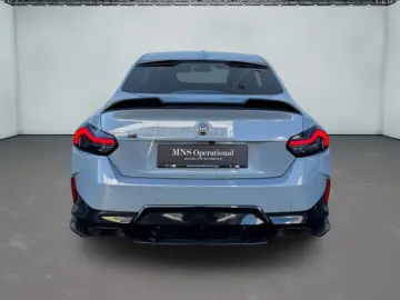 BMW M240i