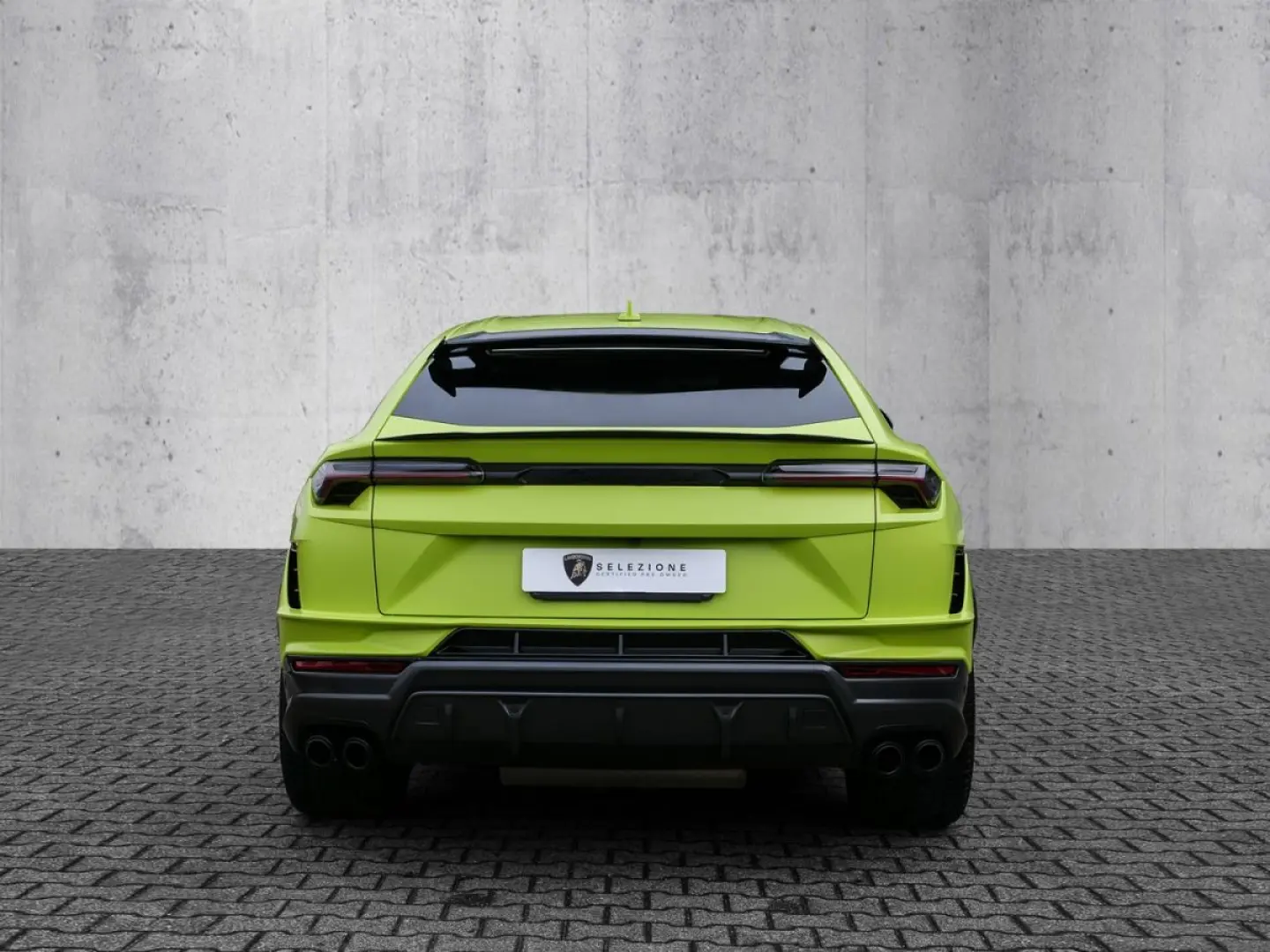 Urus Performante Verde Aiace Matt