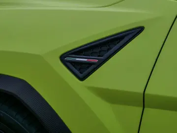 Urus Performante Verde Aiace Matt