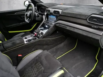 Urus Performante Verde Aiace Matt