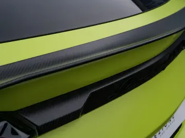 Urus Performante Verde Aiace Matt