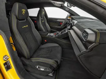 Urus Performante