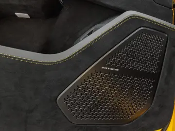 Urus Performante