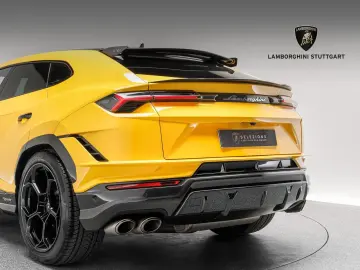 Urus Performante