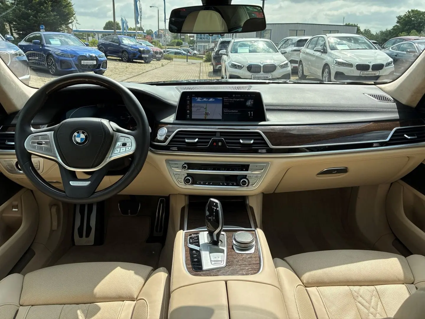 750 i xDrive M-SPORT MASSAGE DACH SITZBEL DA.PRO