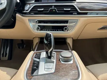 750 i xDrive M-SPORT MASSAGE DACH SITZBEL DA.PRO