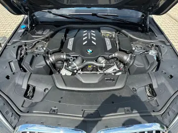 750 i xDrive M-SPORT MASSAGE DACH SITZBEL DA.PRO