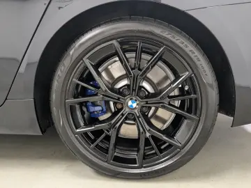 540d xDrive M Sport Laser DA Prof HuD H/K PA 19'