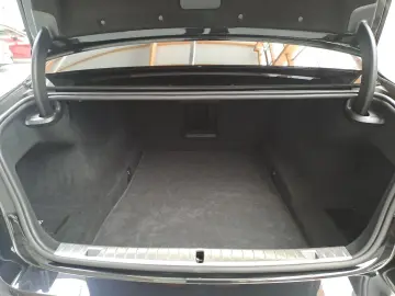 730d xDrive Limousine M Sport Standheizung AHK